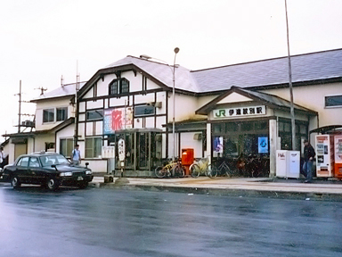 伊達紋別駅