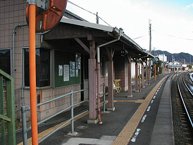 讃岐白鳥駅