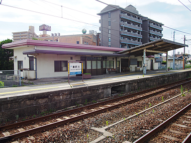 東新川駅
