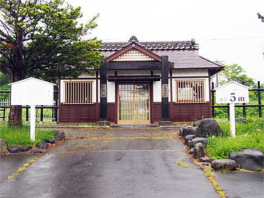 山越駅