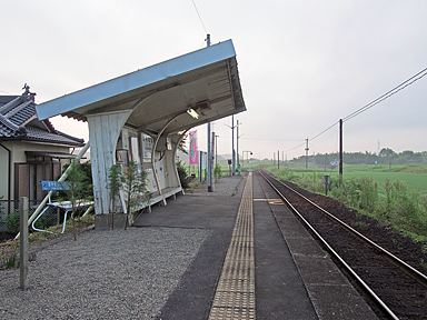 川村駅