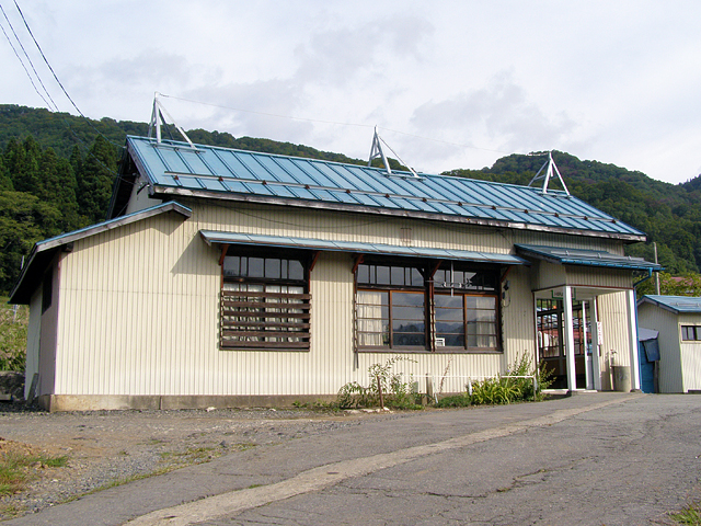 平滝駅