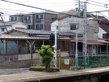 堺東駅