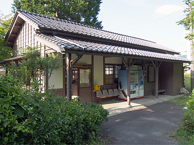 コウノトリの郷駅（旧・但馬三江駅）