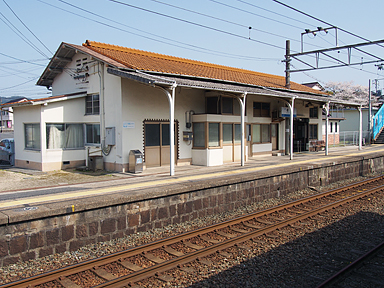 岩田駅