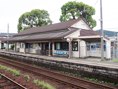石井駅