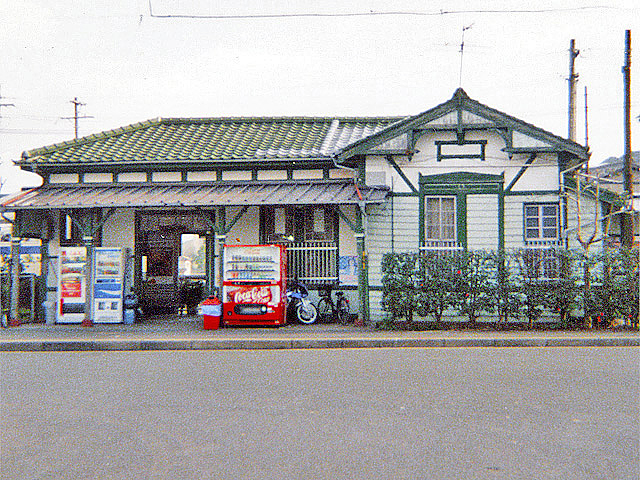 石田駅