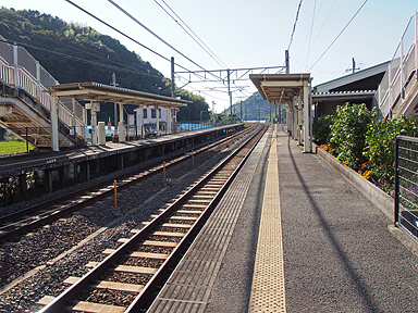 広川ビーチ駅